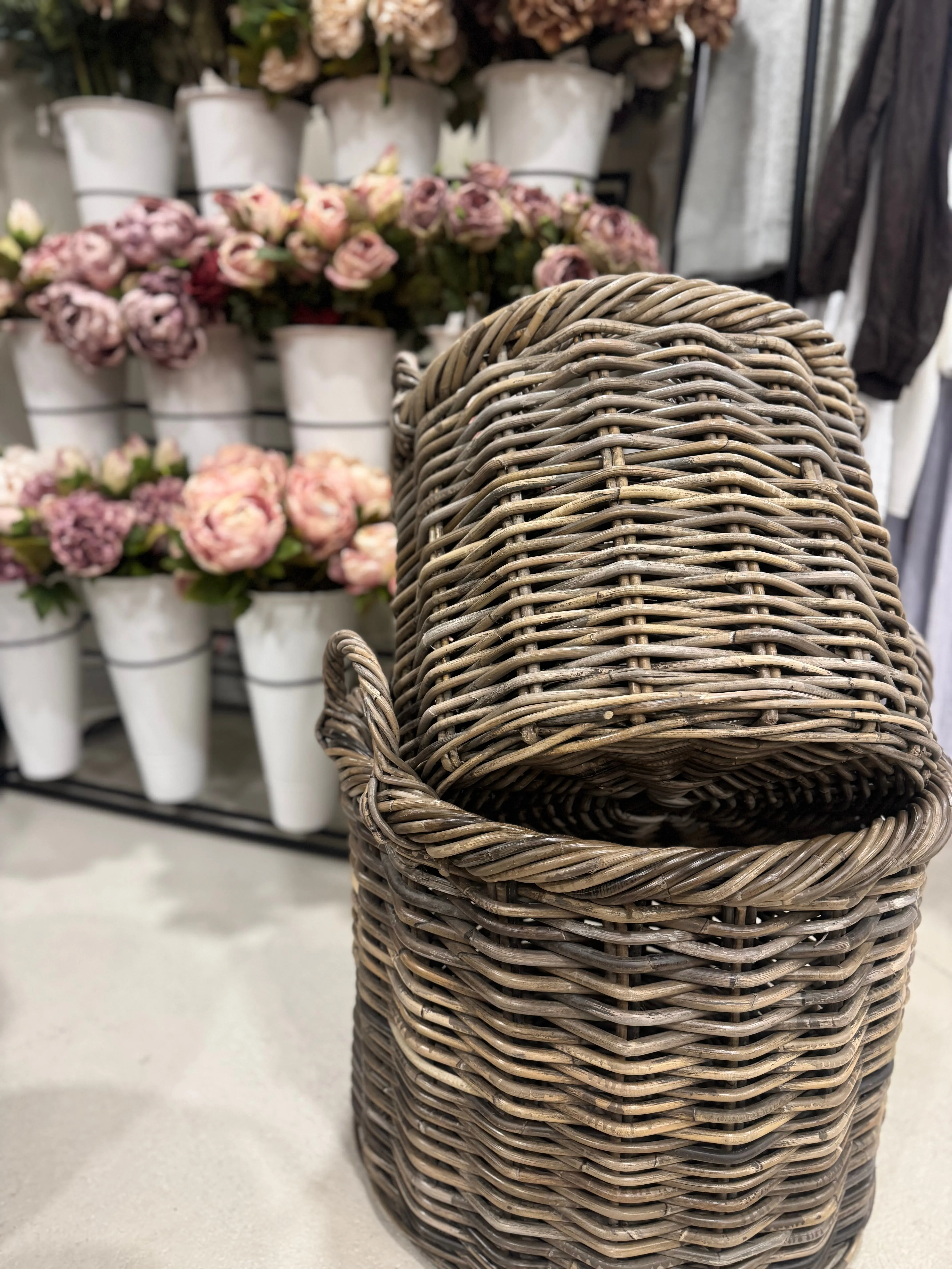 Twisted Edge Round Kubu Baskets - 4 Sizes