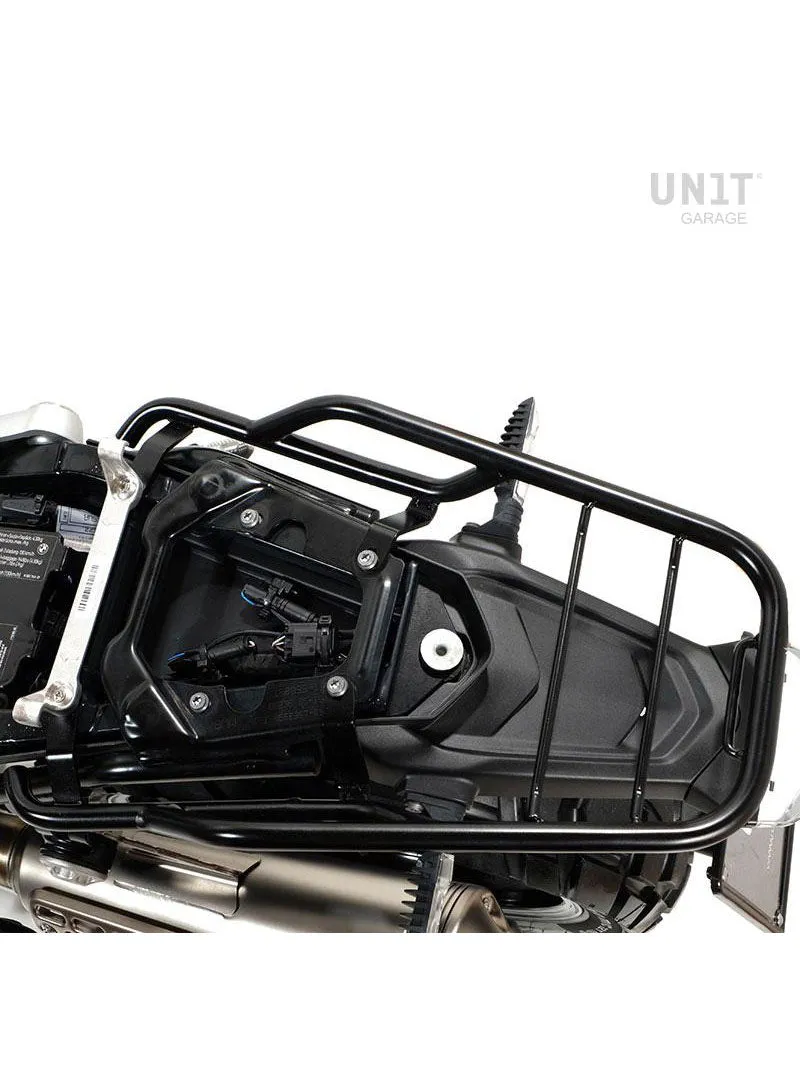 UNIT Garage Rear Parcel Rack   Passenger Grip - BMW R NineT (Short/17-inch)